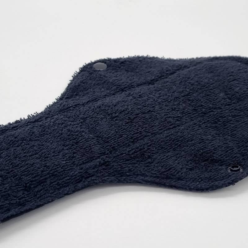 EcologiQ – Großhandel Menstruationsbinde/-einlage – 3 waschbare Slipeinlagen aus Bio-Baumwoll-Frottee, Größe M1