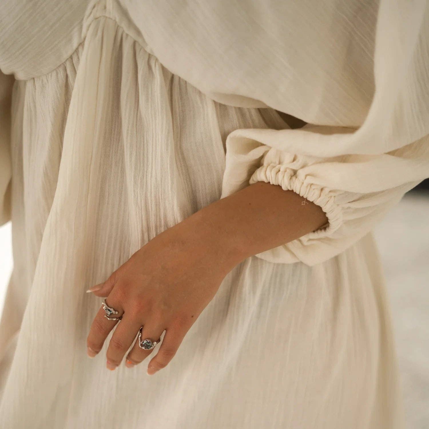 Love Local Jewelry - Vendita all'ingrosso Anelli cocktail/statement - Anello Alea con pietra Alexandrite11