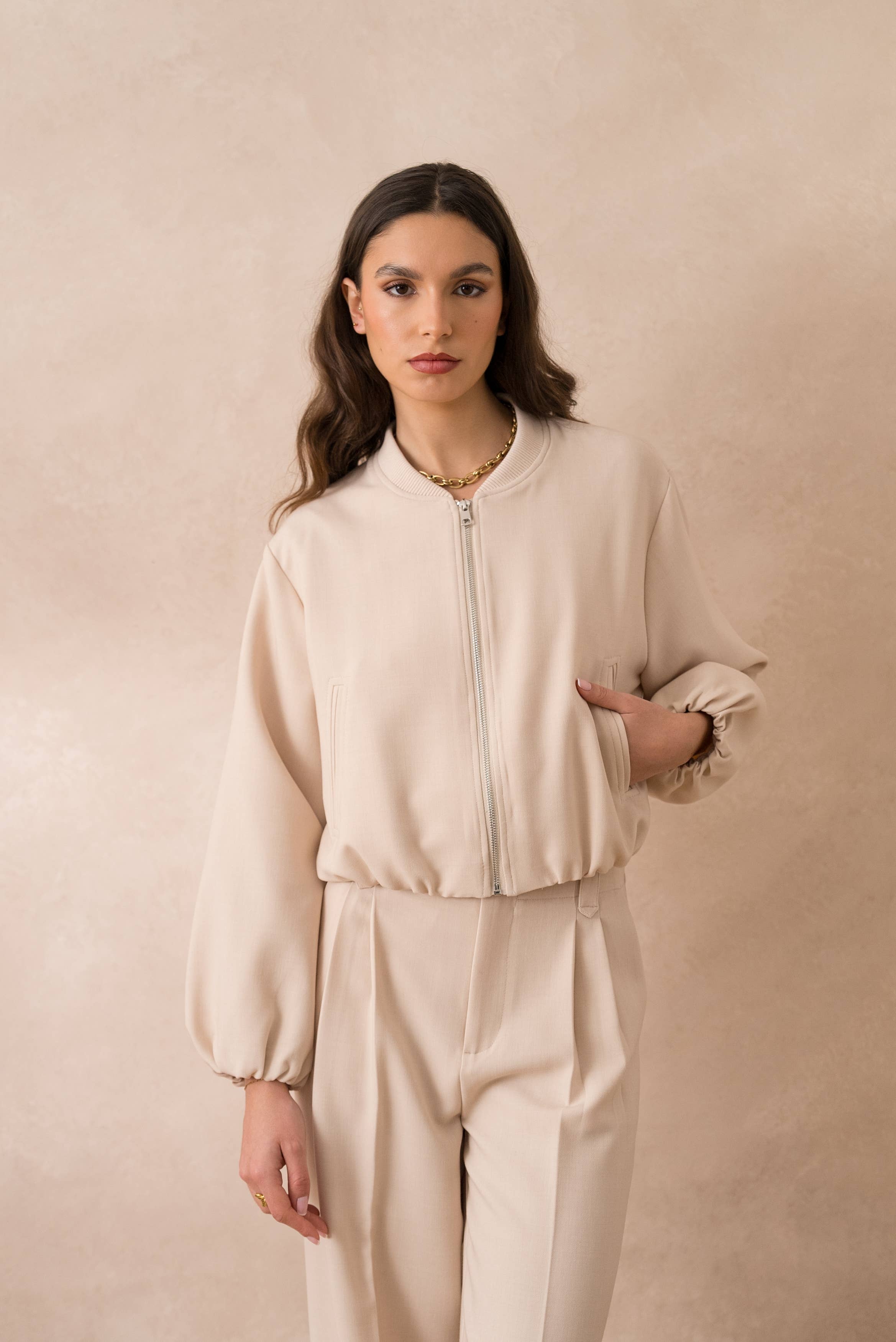 Attentif Paris - Wholesale Bomber Jacket - Women's - [Aura] Short bomber jacket with classic collar26