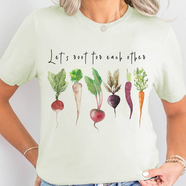 Par.tees by Party On! - Vendita all'ingrosso Maglietta serigrafata - Donna - Maglietta grafica con verdure del mercato degli agricoltori Let's Root Gardening2