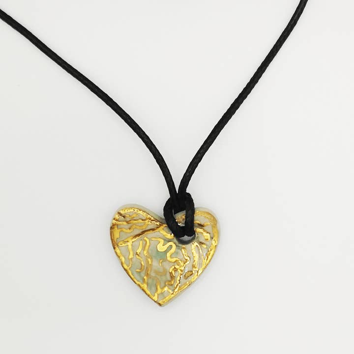 Collier cœur vert cordon cuir for wholesale by Corinne Ceramique
