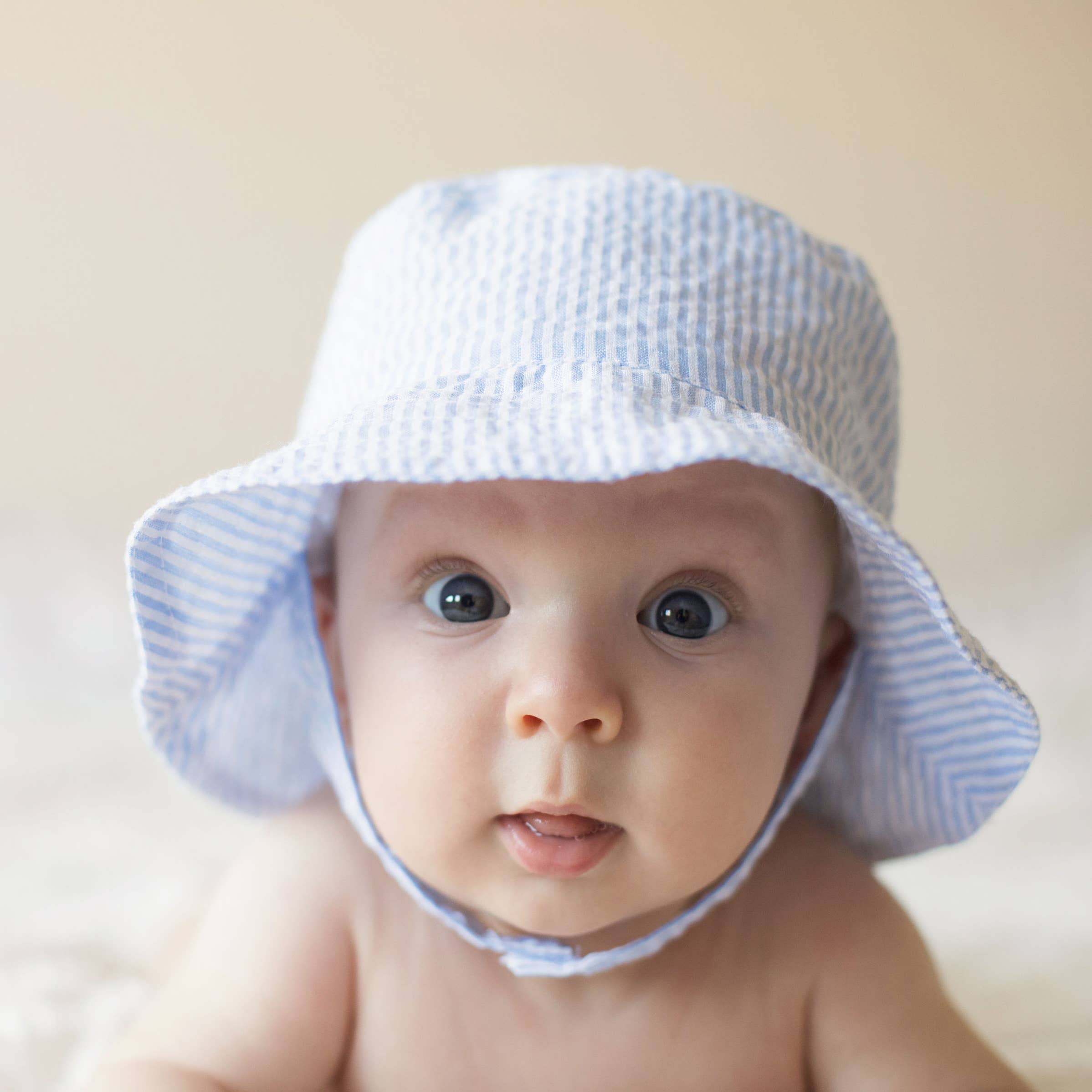 Huggalugs - Wholesale Bucket Hat - Kids - Light Blue Stripe Seersucker Bucket Hat Baby & Toddler SALE1
