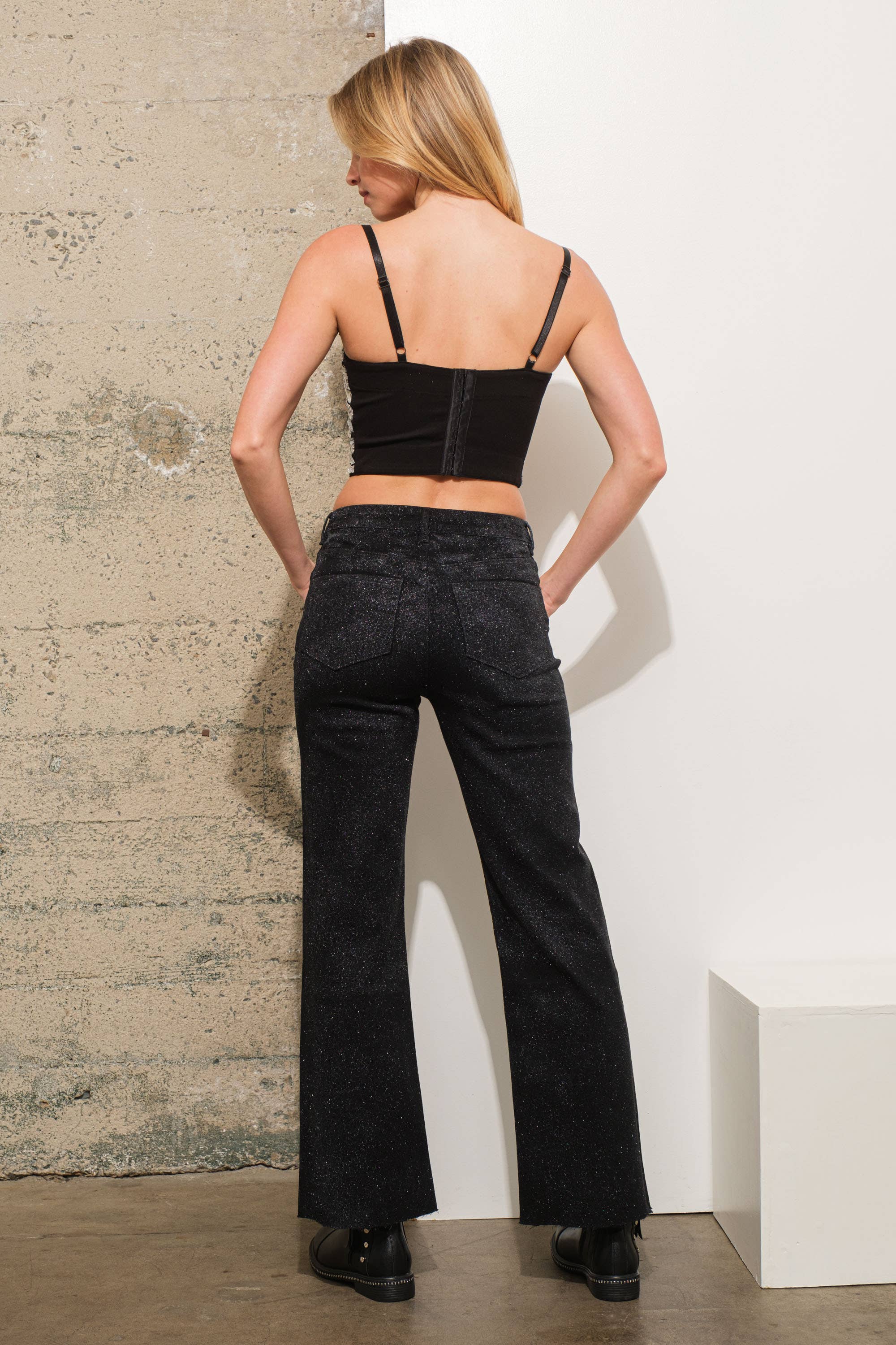 LÄTT TVÄTT 80135P-Lätt skimrande glittrande stretchjeans i mellanhöjd för wholesale på Faire13