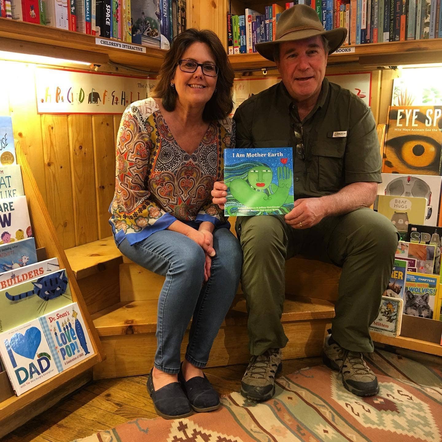 Mother Earth Books - Wholesale Preschool Book (3-5) - I Am Mother Earth - Kinderboek8