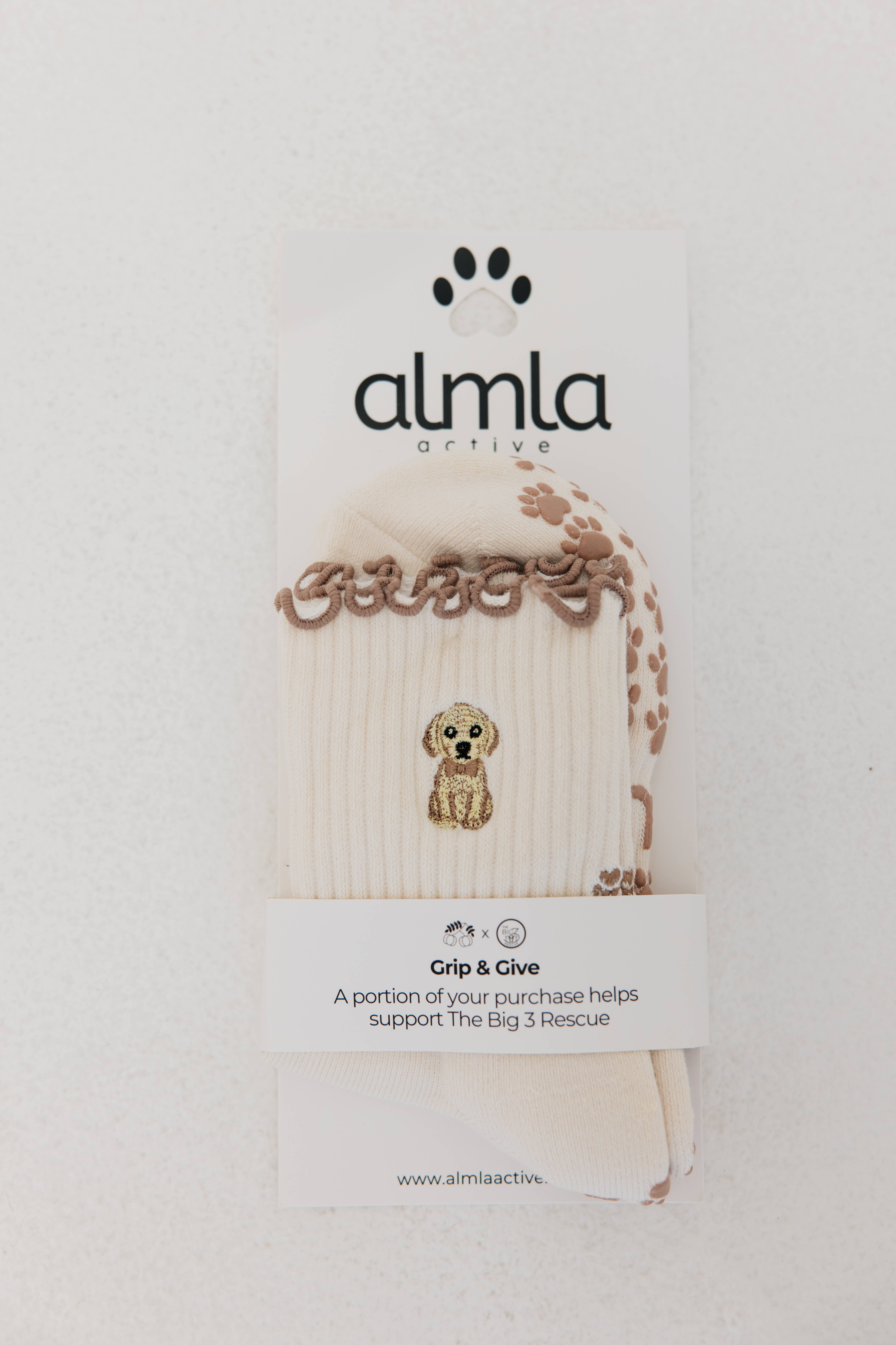 Almla Active - Wholesale Socks - Women's - Golden Retriever Pilates Grip Socks - Golden5