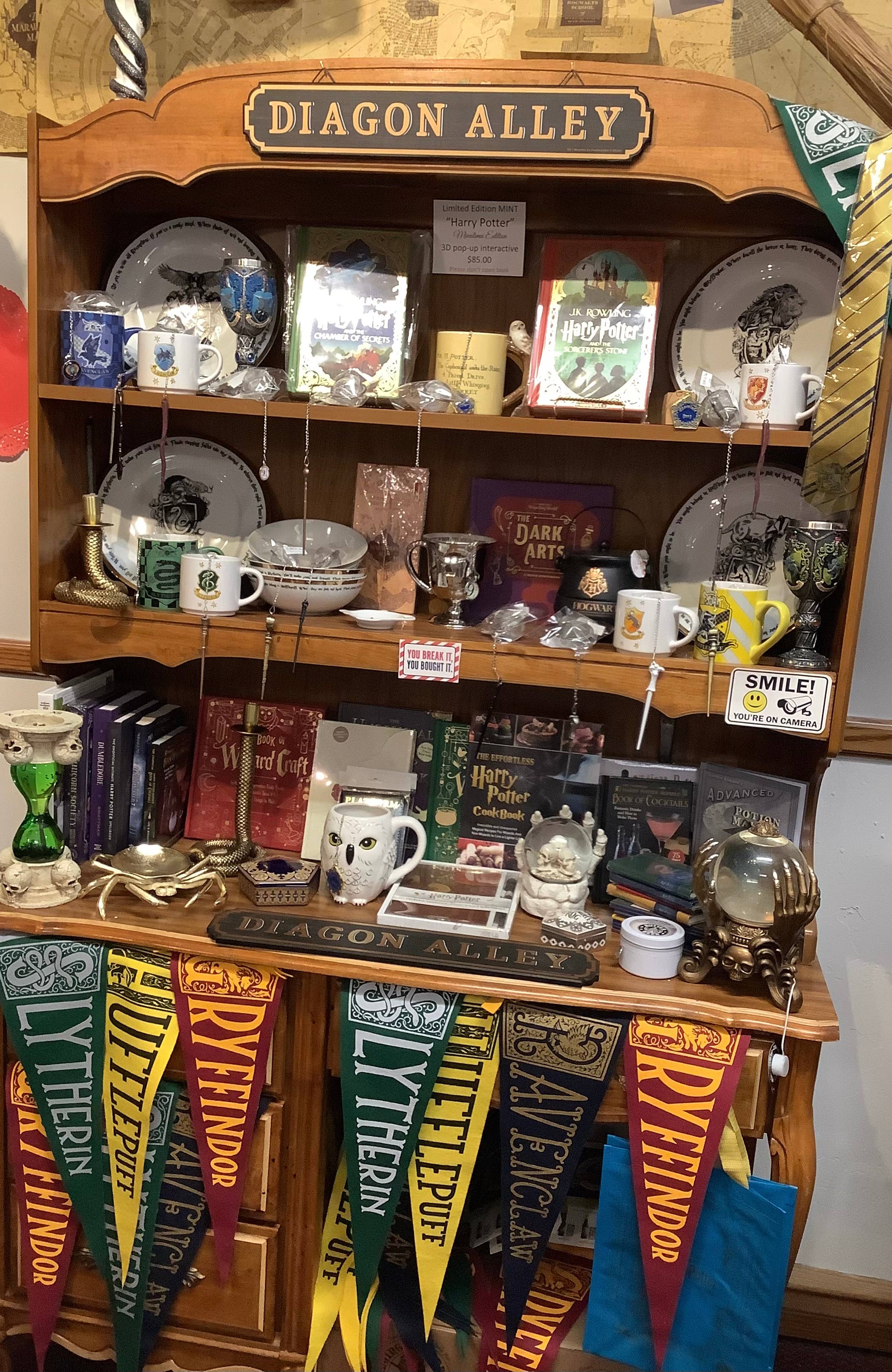 All Little Cute Things - Wholesale Loose Tea - Hogwarts Houses Divination Tea Leaves tea packet gift favors1