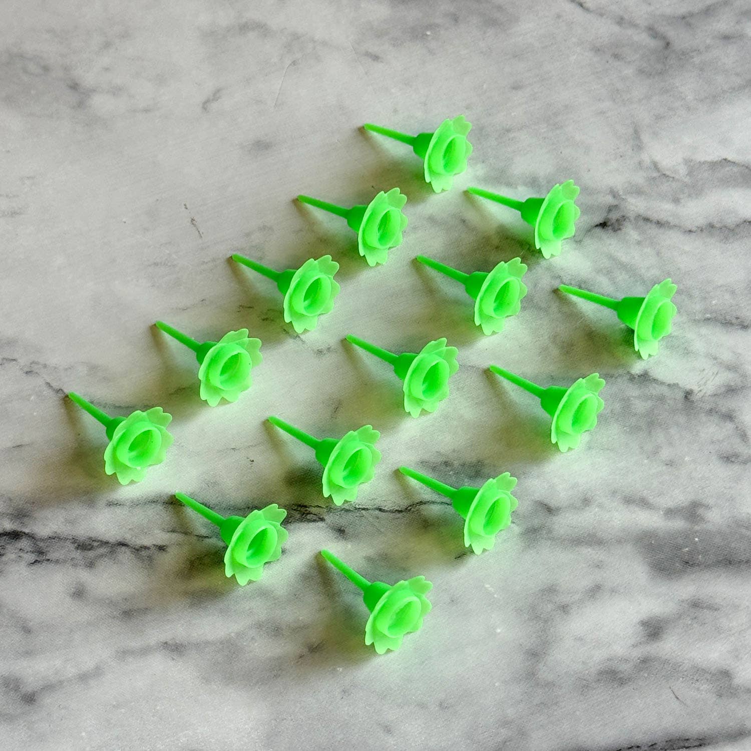 Botanopia - gifts , decor and cards for plant lovers - Wholesale Cake Candle - Candleberries – Berry-Shaped Birthday Candles (Set of 14)8