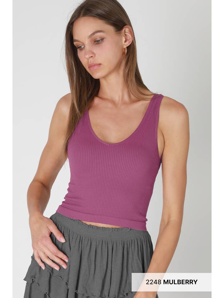 NIKIBIKI – Top de malha - Mulher por atacado – NS7575 - Top recortado canelado com decote em V1