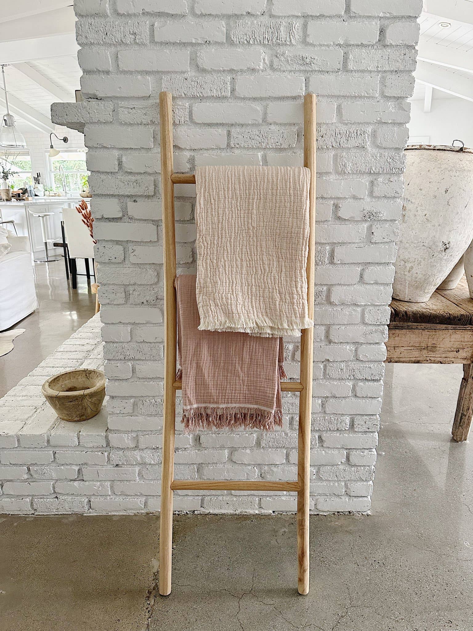 Sandstone & Sage - Wholesale Free Standing Shelf - Handmade Wooden Blanket Ladder5