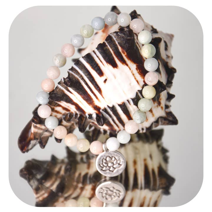 Morganit Armband mit Lotusanhänger 6mm für den Großhandel von MalaSariLove e.U.