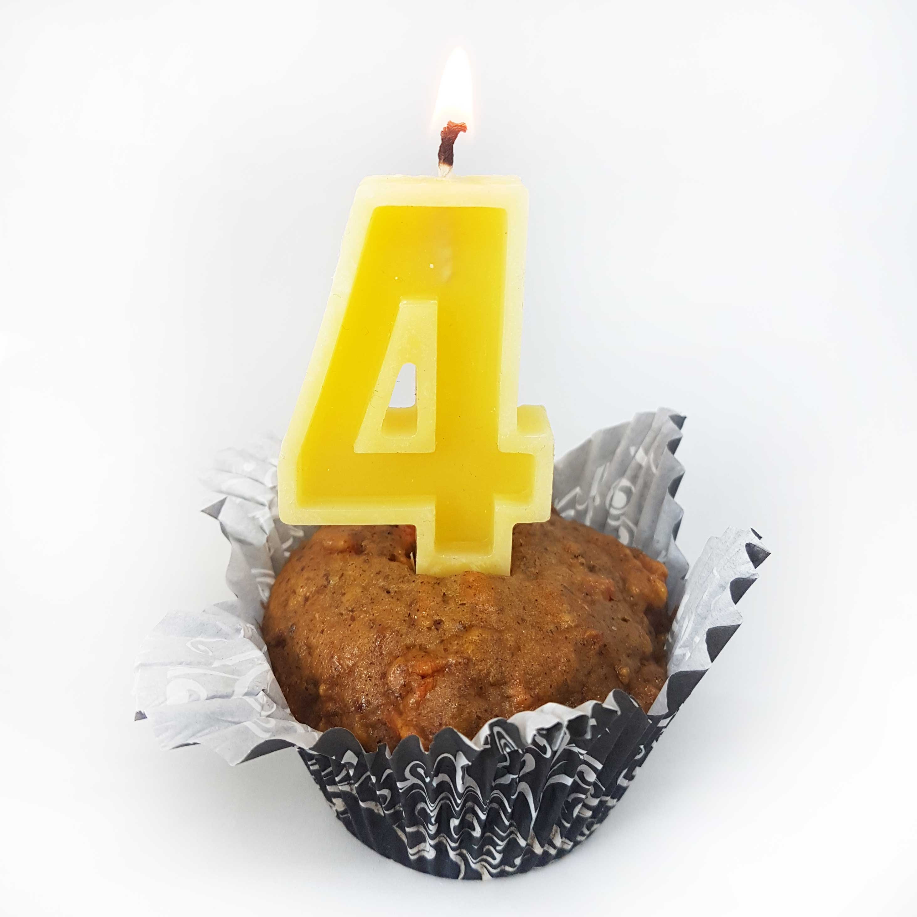 Eastvan bees – Engroshandel Kagelys – Bivoks fødselsdagslys med tal | Kagetop | Miljøvenlig6