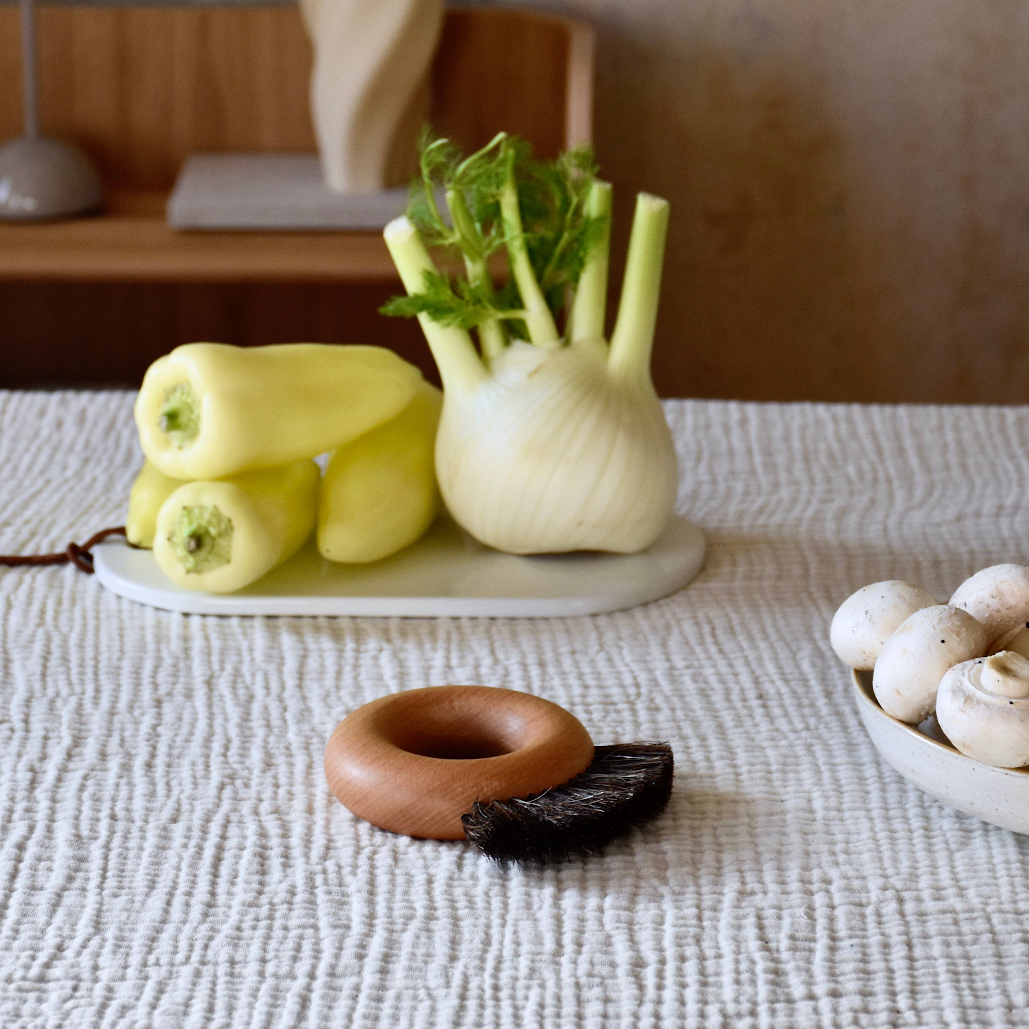 Born in Sweden AB - Vente Brosses de nettoyage - Brosse de table en bois avec fibres naturelles2