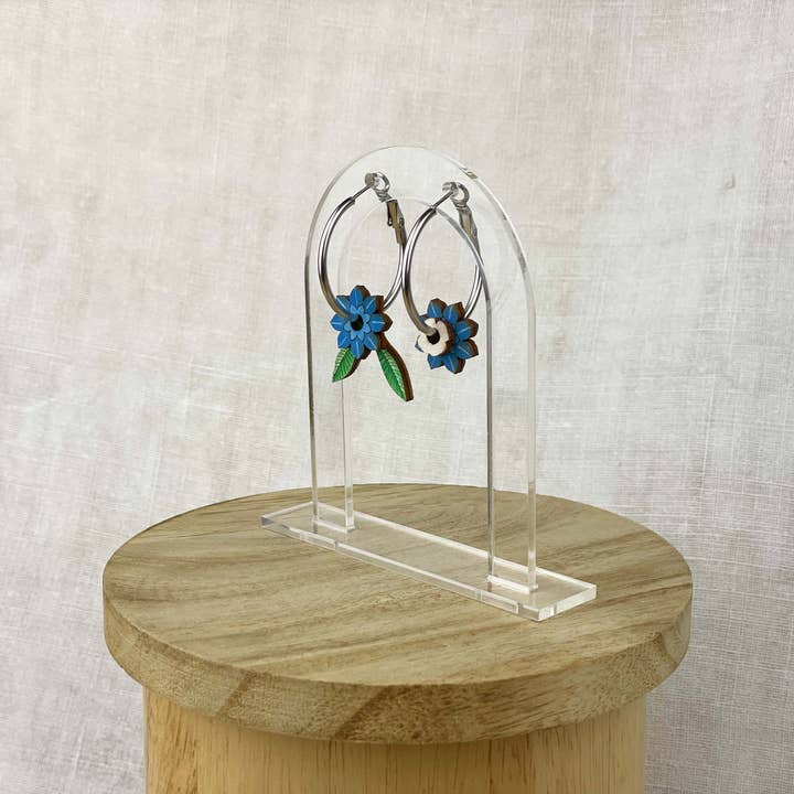 Cirkel øreringe: Blå blomster for engroshandel hos Poppin' Tags Design