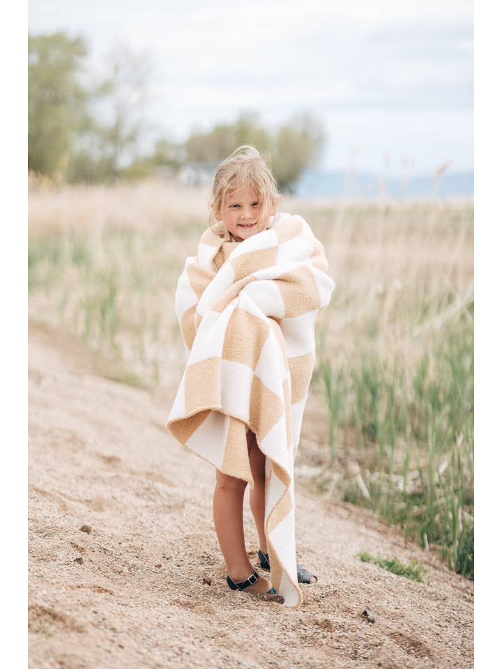 Earth Baby Outfitters - Wholesale Bedding Blanket - Kids & Baby - Eco Knit Blanket24