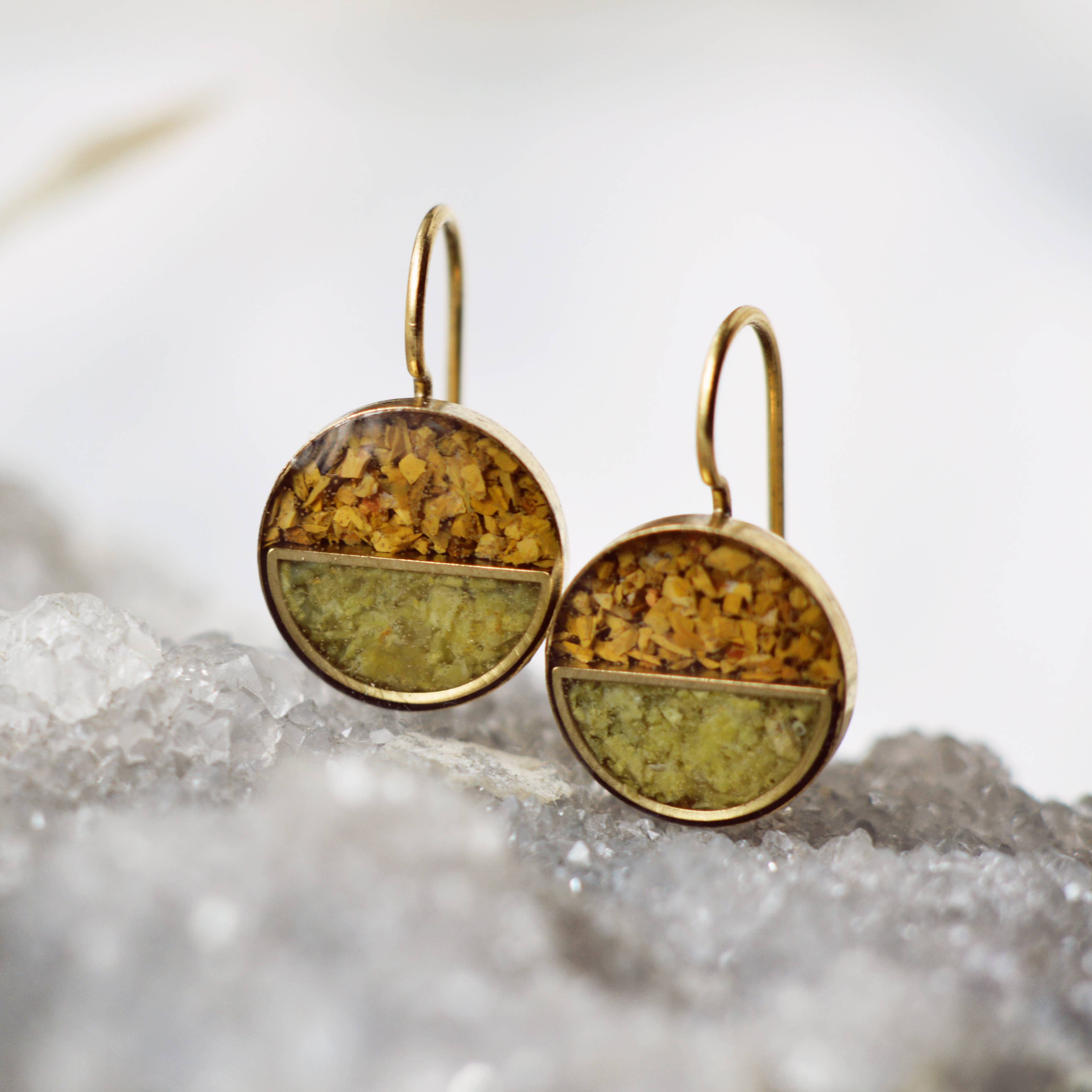 Cameoko - Wholesale Dangle Earrings - Crushed Gemstone Horizon Earrings1