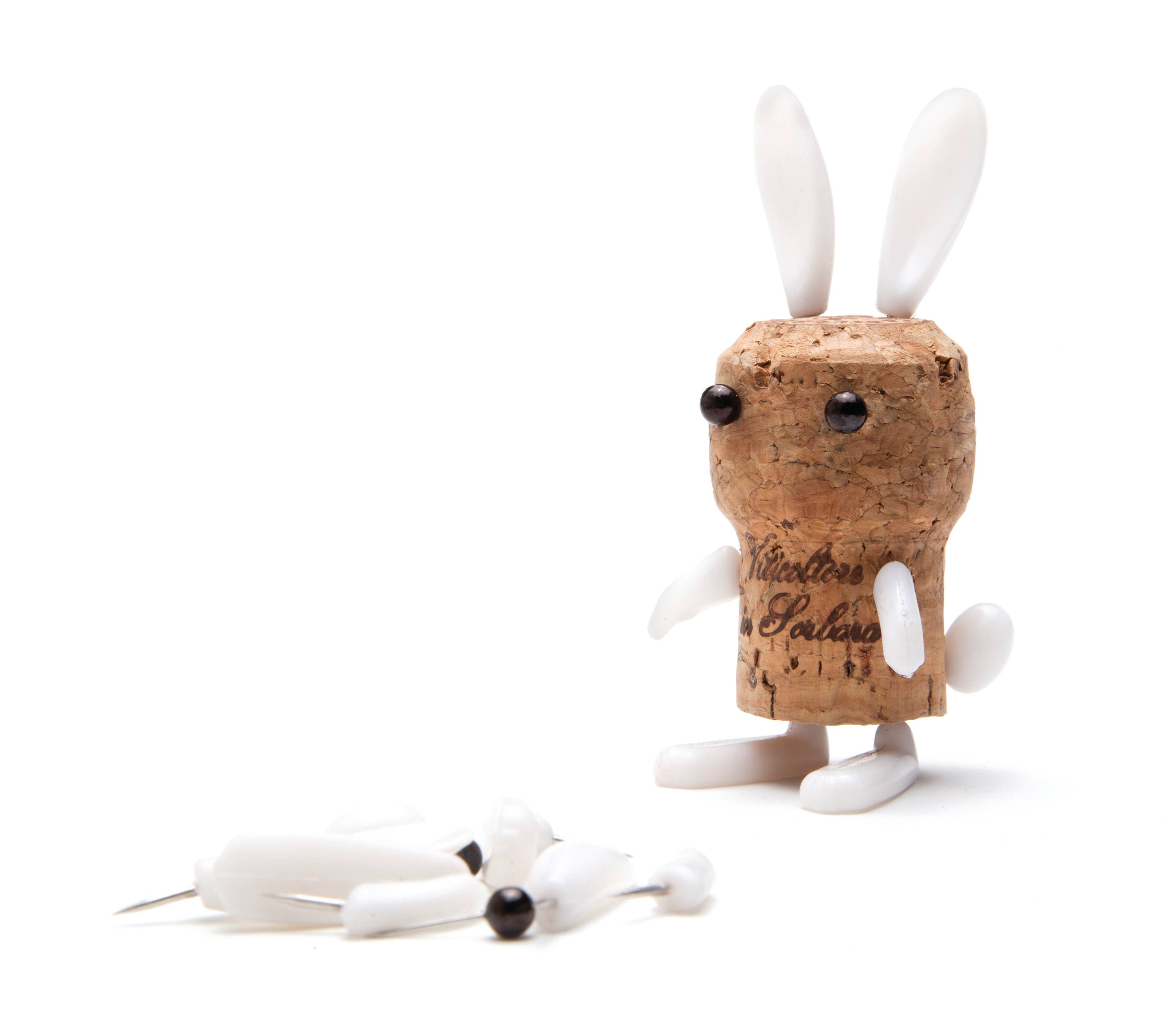 Monkey Business Design USA LLC - Wholesale Wine Stopper - Figurines for wine lovers | Corkers Animals8