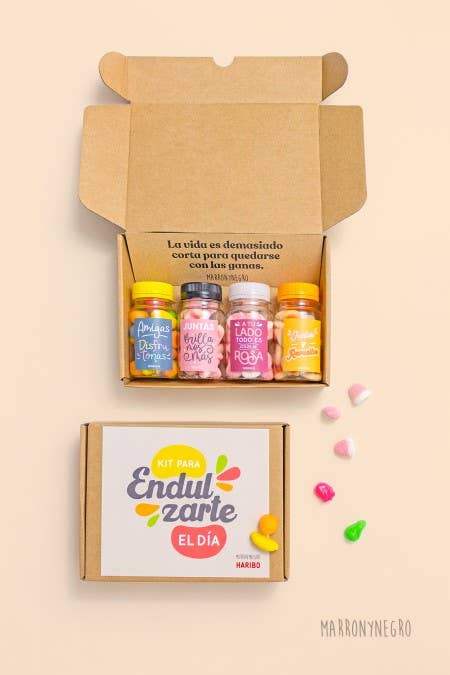 Marronynegro - Venta al por mayor Gominolas - Pack Chuches amigas