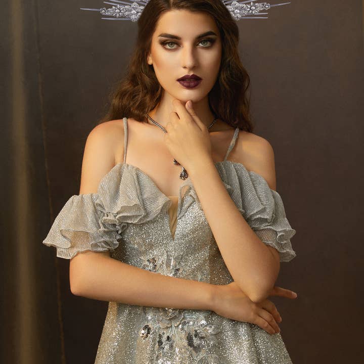 BABEYOND - Wholesale Tiara - Women's - Floral Pearl Mary Goddess Halo Crown1