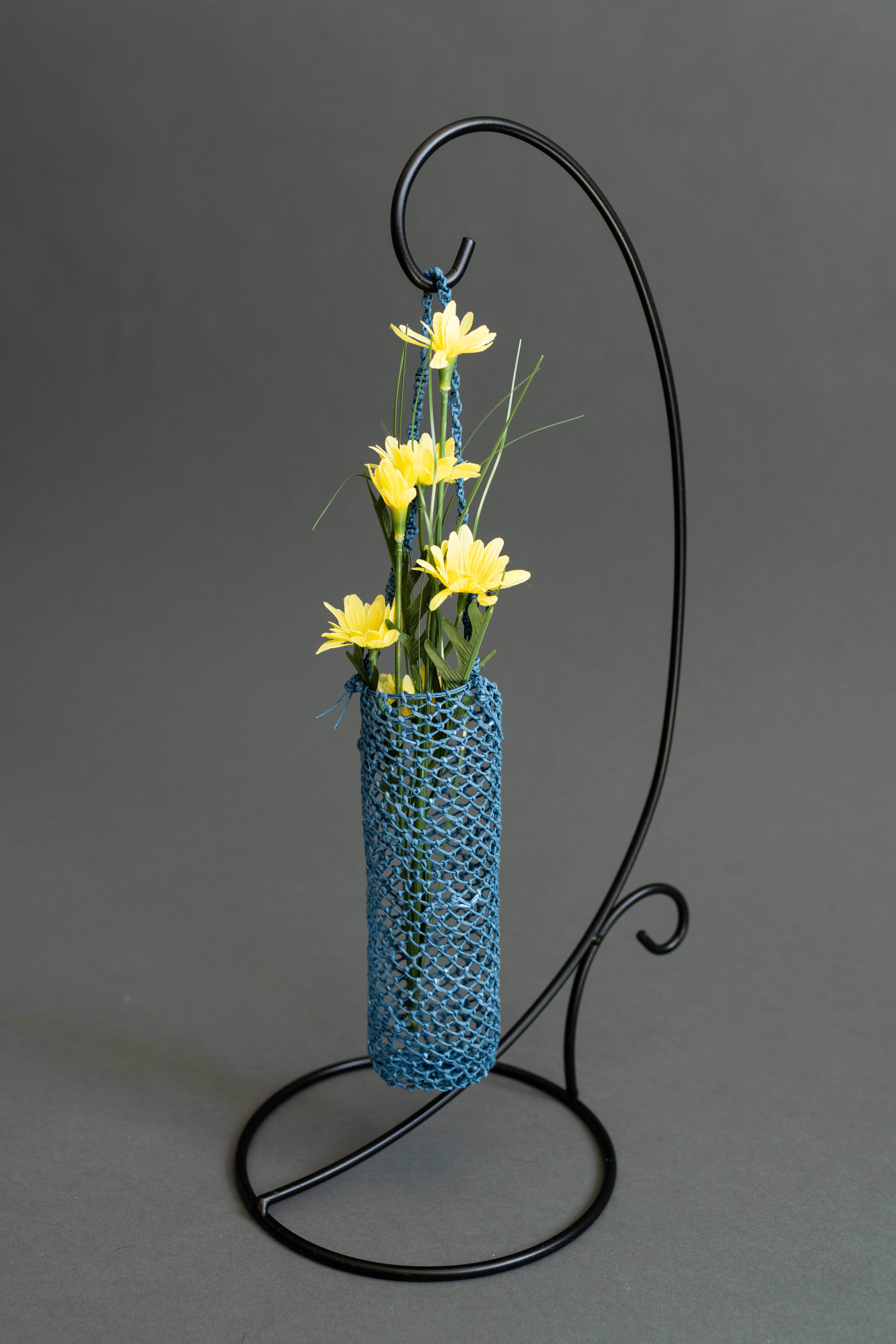 Schiffer Publishing - Wholesale Crafts, Hobbies & DIY - Japanese Paper Yarn10