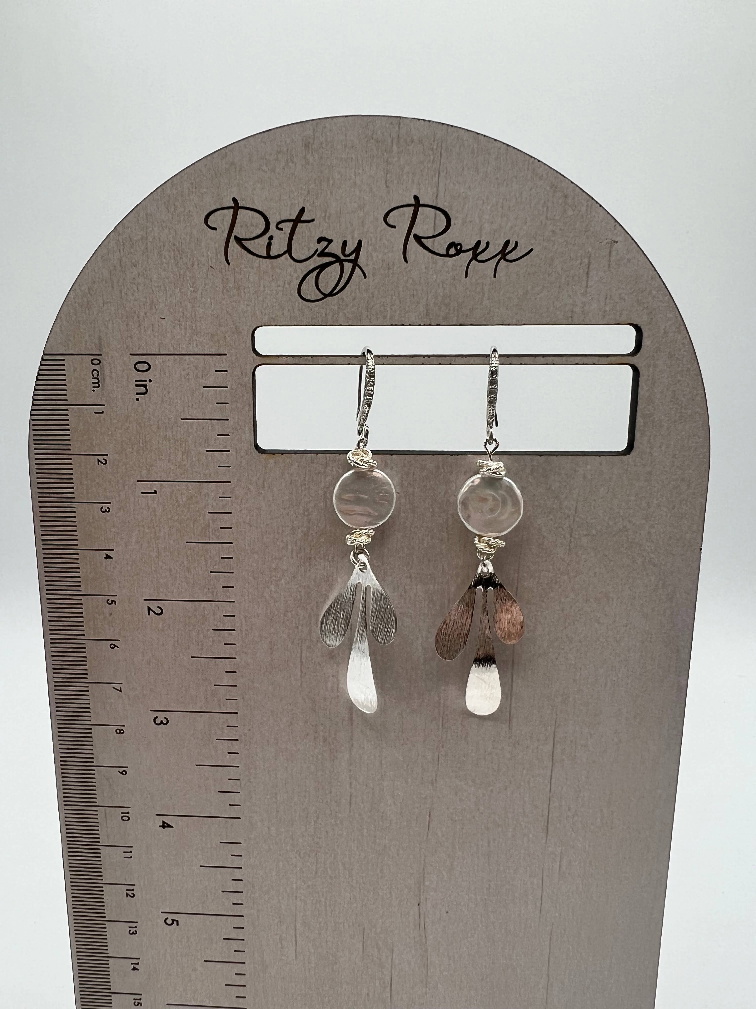 Ritzy Roxx - Wholesale Dangle Earrings - Gemstone Earrings/ Siver Leaf, Coin Pearl2