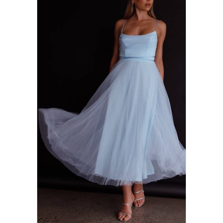 ROBE MIDI BALLERINE EN TULLE / 27460D05 pour la vente par One and Only Collective