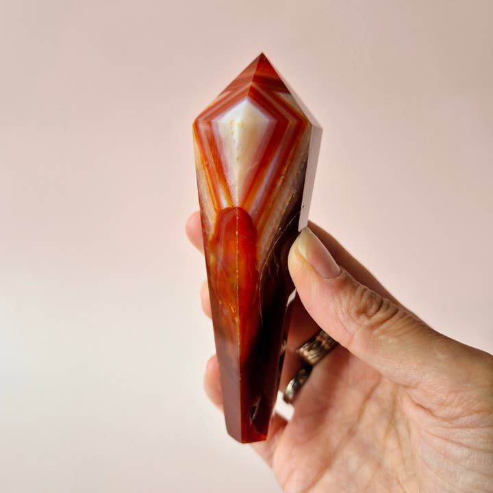 Moonlight Gemstones - Wholesale Spiritual Stone/Crystal - Gemstone Sardonyx Scepter (126g)