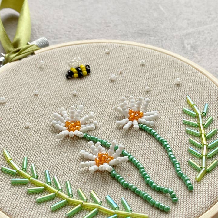 The Beaded Garden - Wholesale Embroidery/Cross Stitch Supplies - Daisy Bead Embroidery Craft Kit for Adults. Creative Gift.