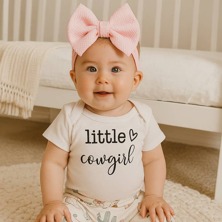 Rosa Cowgirl Baby Utsvängda Byxor för wholesale av Tiny toes Baby Co