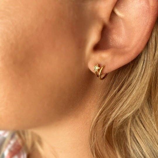 GoldFi - Wholesale Stud/Post Earrings - 18k Gold Filled Dainty Blinking Star Stud Earrings1