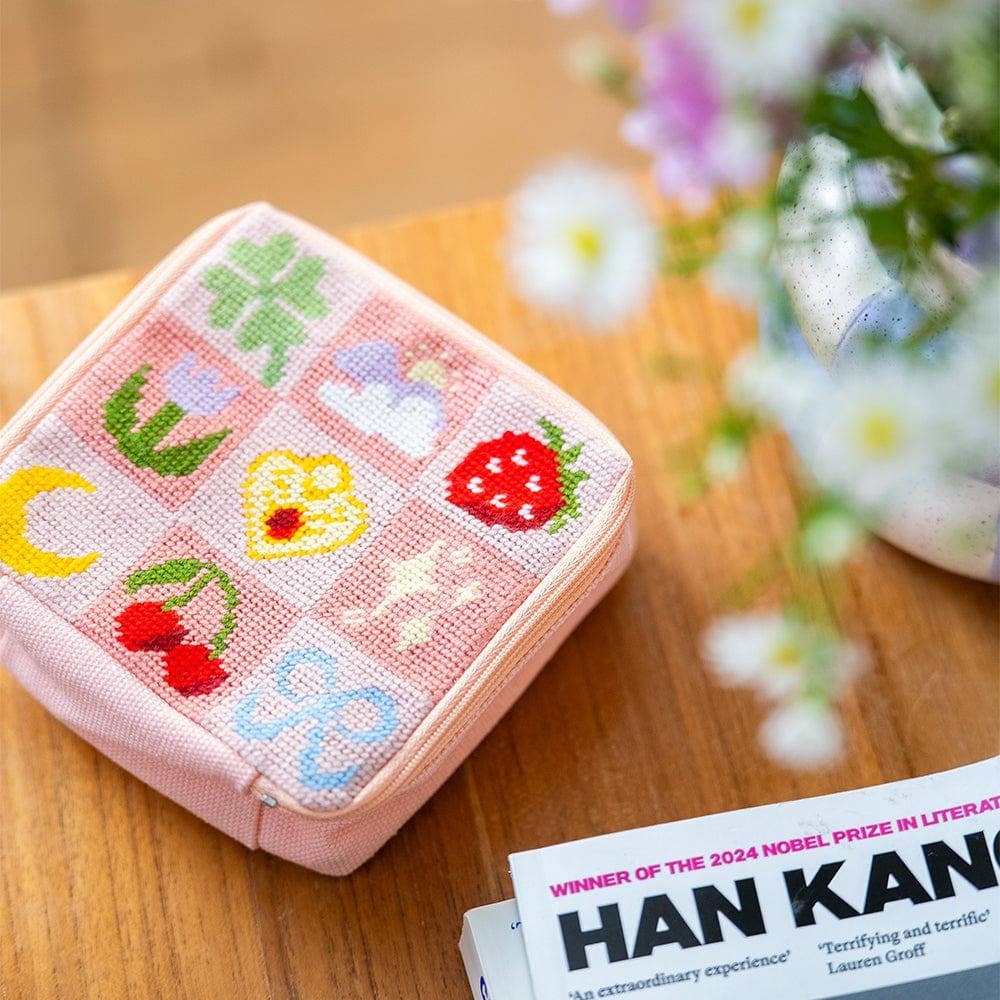 Craft Club – wholesale Embroidery/cross-stitch supplies – GOOD LUCK CHARMS - Needlepoint Pouch Kit11