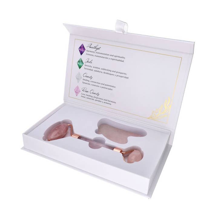 Ensemble de masseurs en quartz rose avec rouleau facial et Gua Sha pour la vente par Casa Lotus