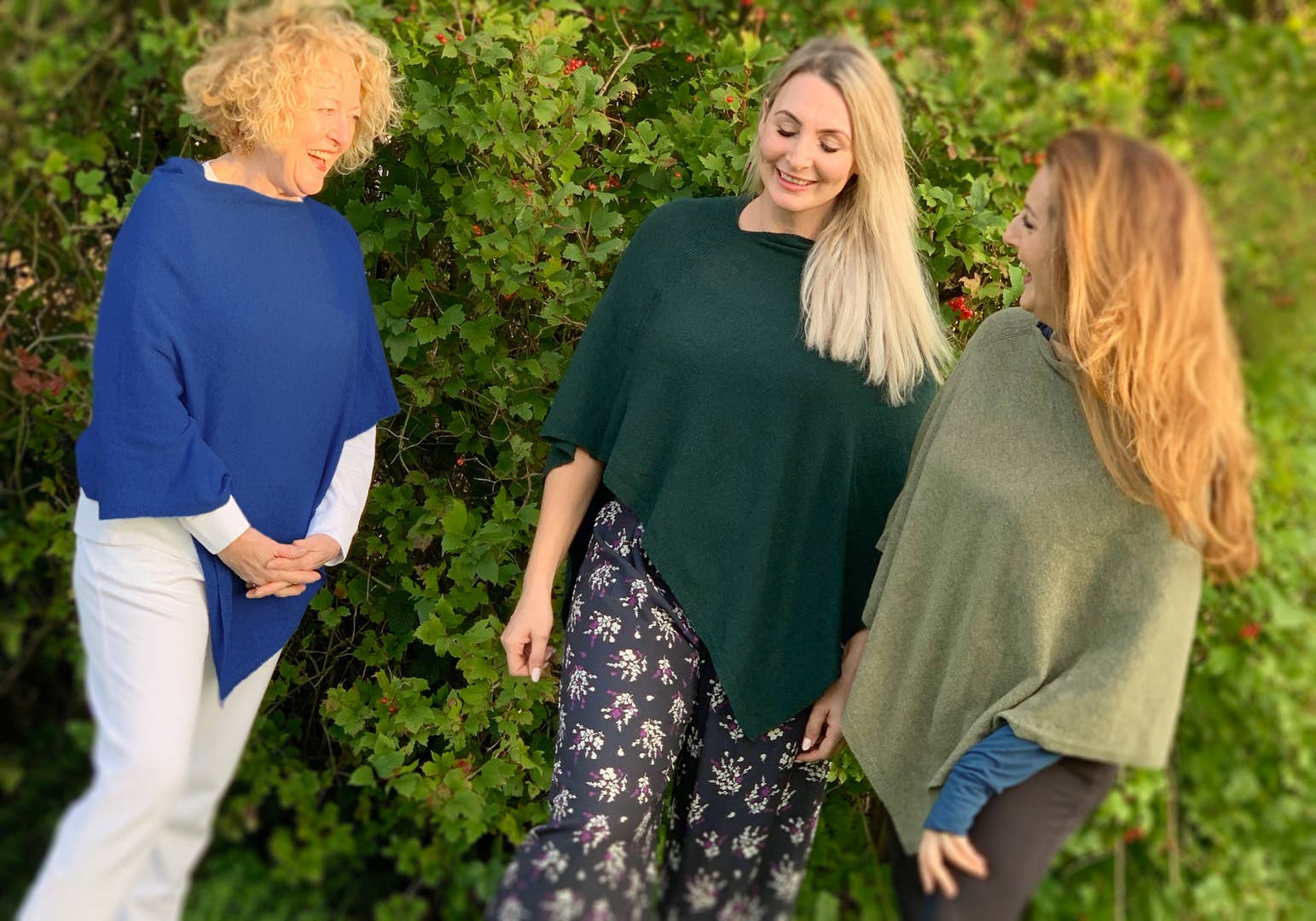 Creatico - Wholesale Poncho - Women's - House of Conti Firenze Cashmere Blend Italian Poncho Regular70