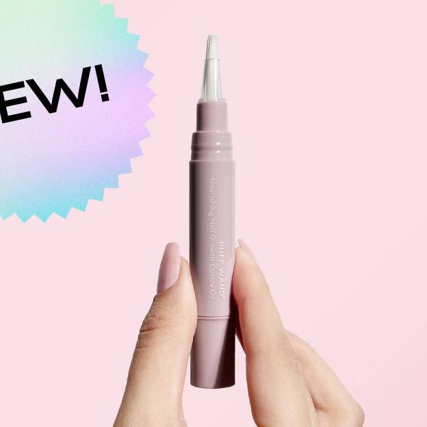 Olio nutriente per la crescita delle unghie per la vendita all'ingrosso da parte di Buff Wand