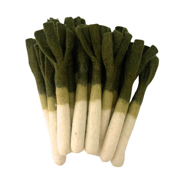 Le Petit Leek for wholesale by Ciao Gatto Cat Market