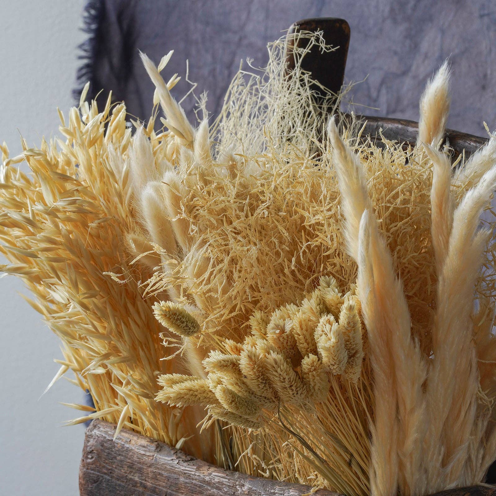 Blue Ocean Traders - Wholesale Dried/Pressed Flowers - Mixed Dried Grasses and Florals Bleached, 20"9