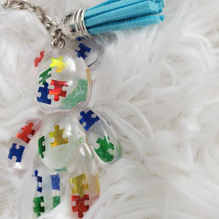 Tots And Tumblers Art – wholesale Keychain – Women's – Autism Awareness Resin Bear Keychain5