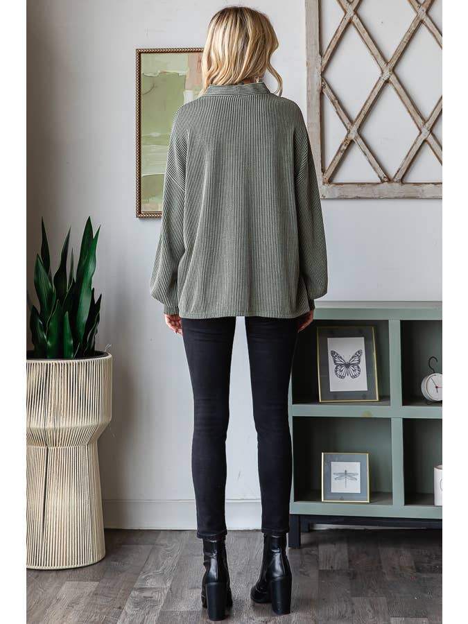 7th Ray – Engroshandel Cardigan - Dame – Enfarvet ribstrikket cardigan med knapper, ballonærmer og drop-shoulder design15