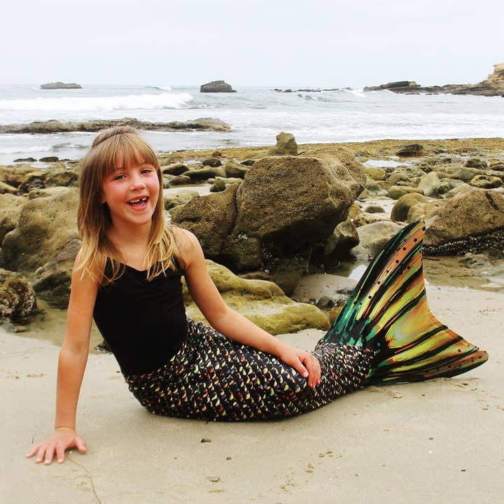 Sun Tail Mermaid – wholesale Beach/pool toy – Child & baby – Sea Monster Mermaid Tail + Monofin Set for kids, girls, teens, and women (pool toy)