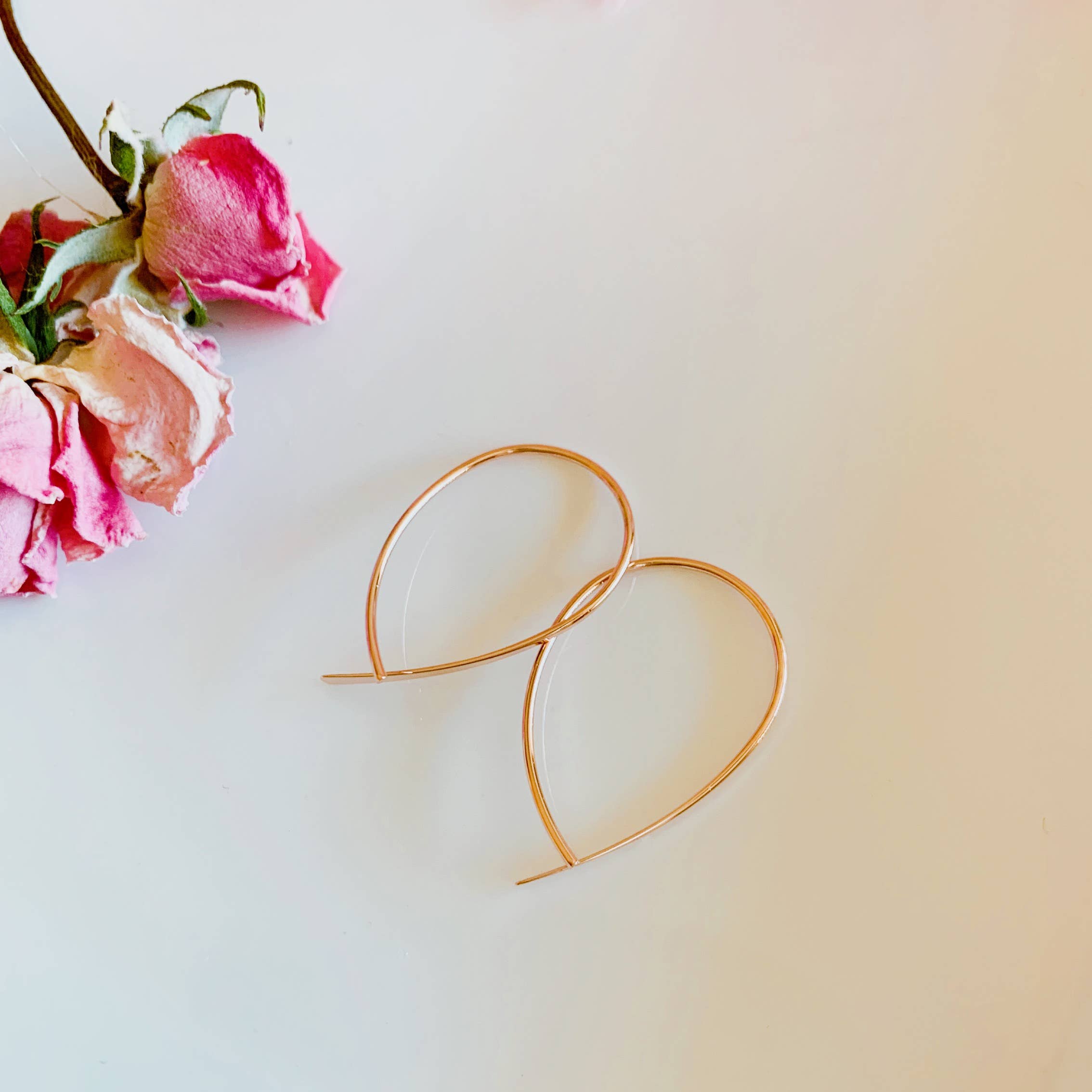 Oh So Lovely – wholesale Dangle earrings – Mel Drop Wire Earrings2