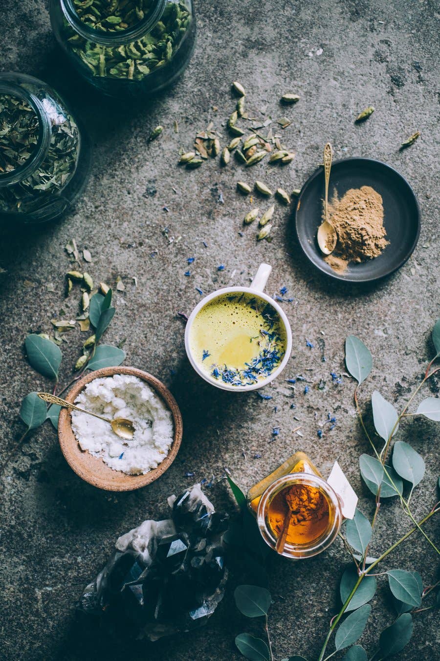 Anima Mundi Apothecary - Wholesale Powdered Health Drink - GOLDEN MOON MILK | Blue Lotus Vanilla3