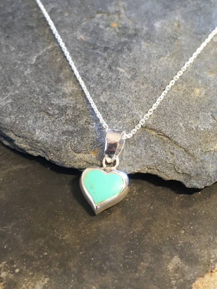 SP213BC - PINGENTE CORAÇÃO TQ 9MM X 9MM por atacado de Bluelily925silver