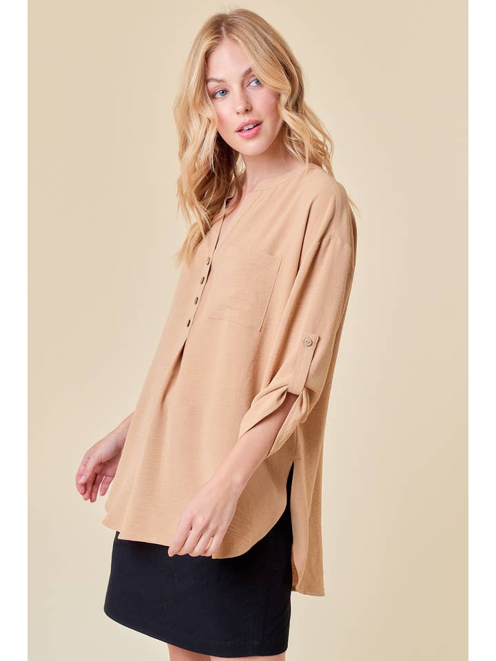 Doe and Rae - Wholesale Tunic - Women's - HALF BUTTON HI-LO BLOUSE - 43942T14