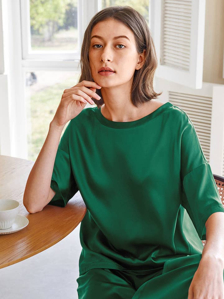 Pyjama en soie Sunday Morning pour la vente par MommeSilk