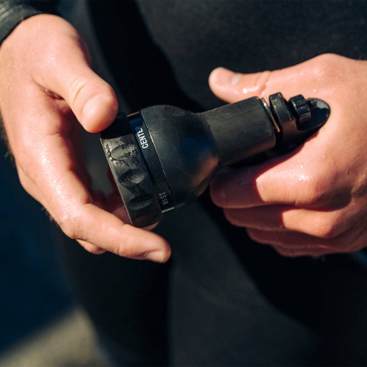 BeachBox - Vente Accessoire de plage - Réservoir de Douche Portable BeachBox - 'Élévation'10