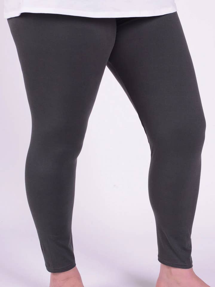Jeld Wholesale – wholesale Athletic/lounge leggings – Women's – Leggings - Plain Charcoal Grey - L620