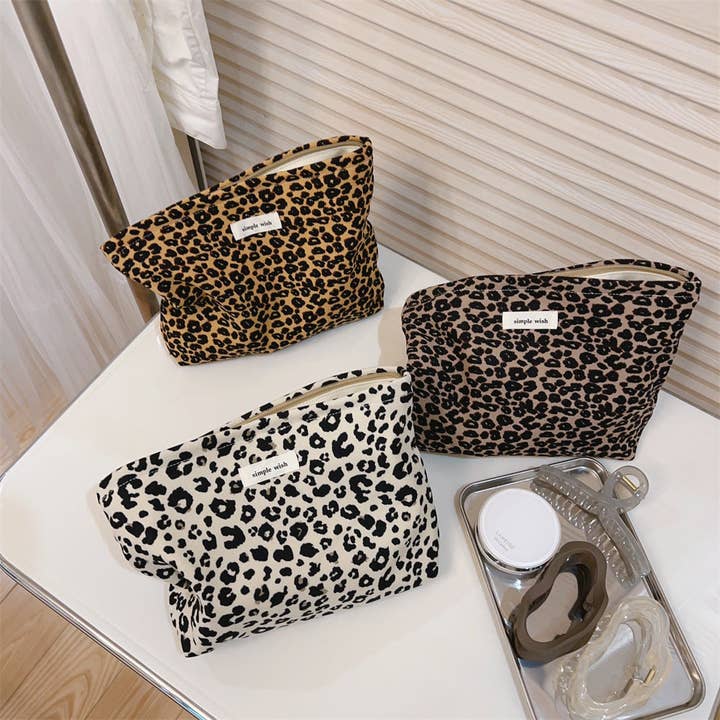 Dipped Shop - Wholesale Makeup/Cosmetic Bag - Vintage Leopard Print Canvas Makeup Bag DP25E6464
