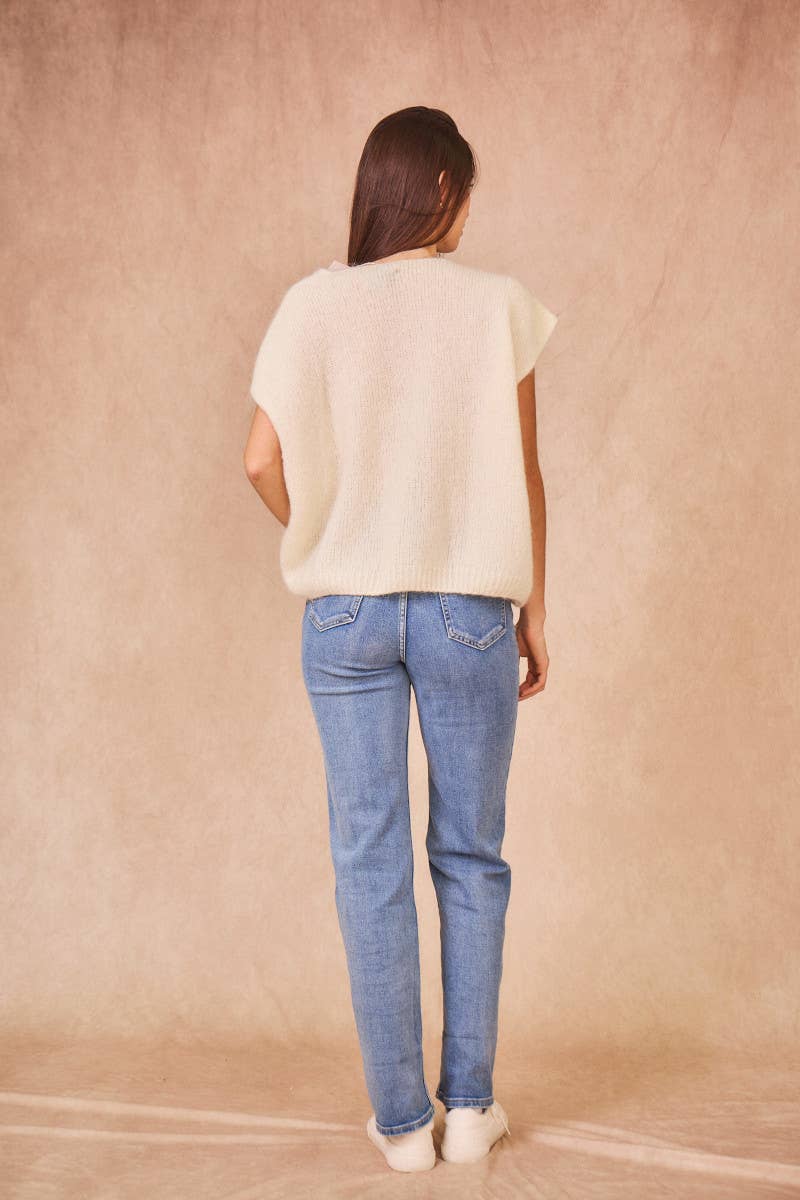 Calie Paris - Wholesale Knit Sweater - Women's - Kid Mohair Sleeveless Cardigan8