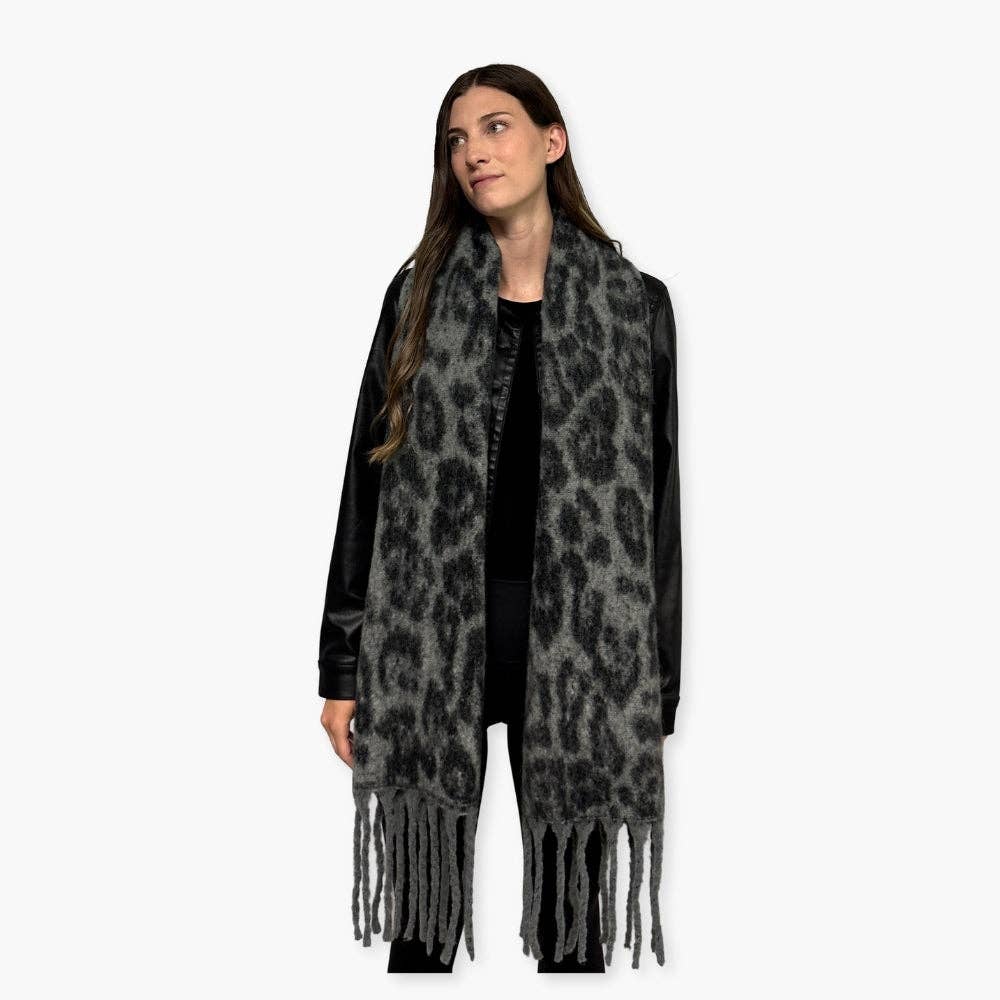 Humble Hilo - Wholesale Scarf - Women's - Humble Hilo Woven Chunky Scarf Cocoon Fringe30