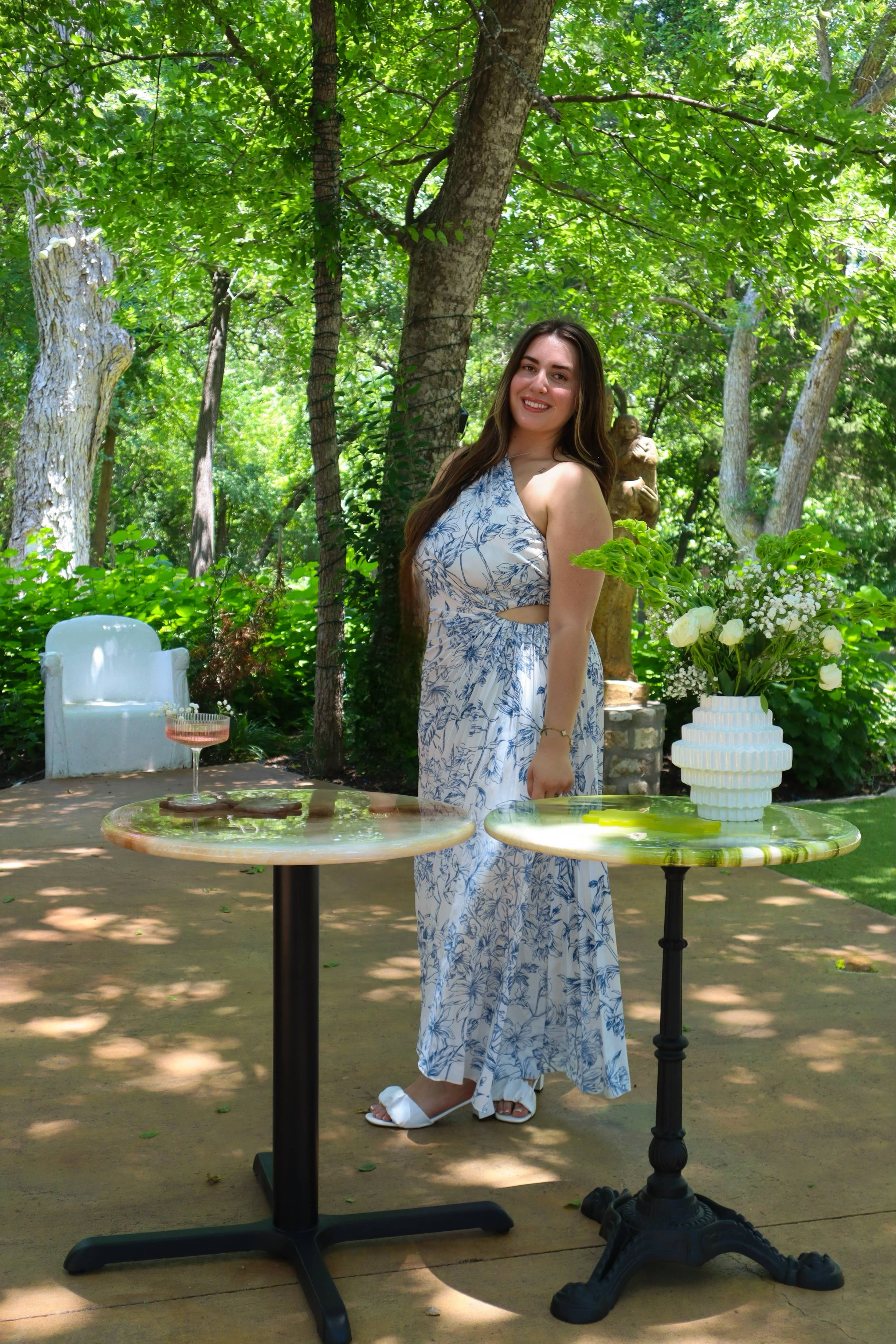 V.rogers Designs - Wholesale Patio Table - The Atelier Bistro Table (MTO) | Cafe + Showroom Furnishing3