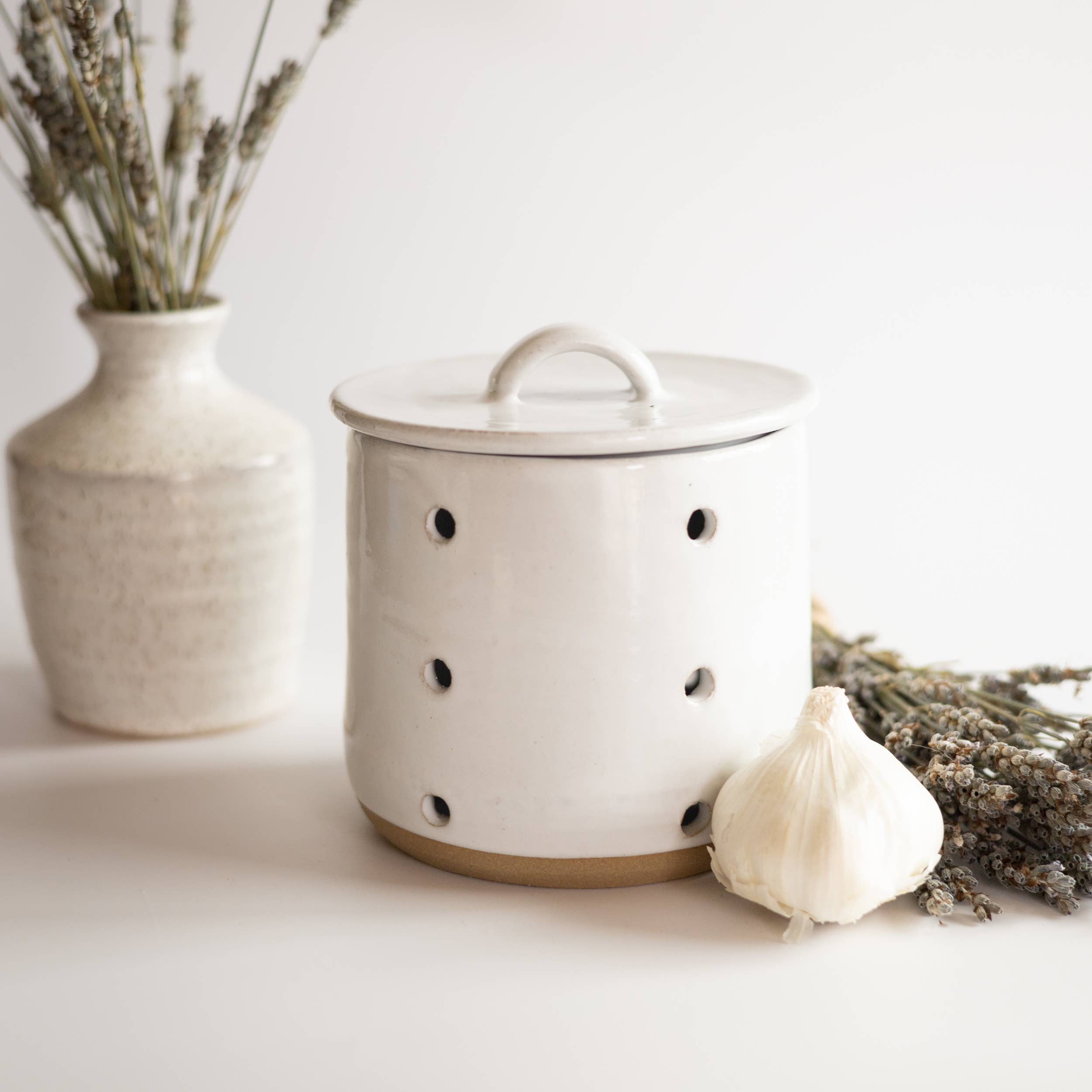 Camilla's Collection - Wholesale Kitchen Storage/Organizer - Ceramic Garlic Keeper | Modern Design | Handmade Stoneware 5